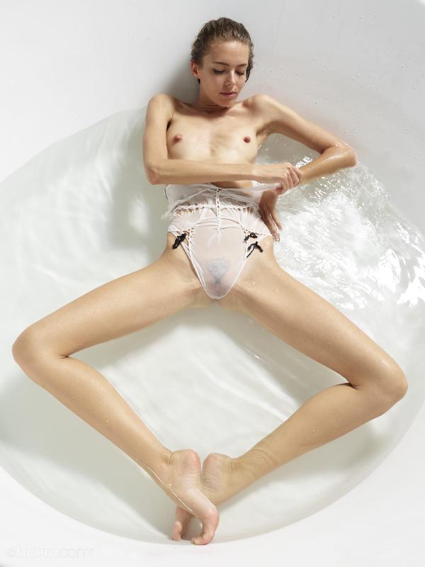 Alya mados erotika #39